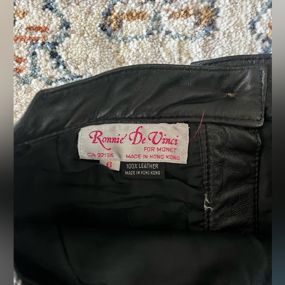 Authentic Vintage Leather Skirt - Picture 5 of 6